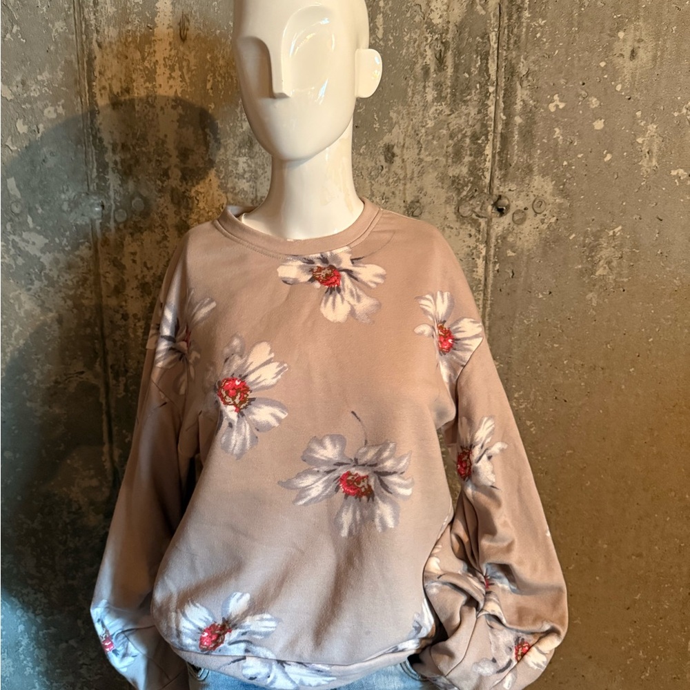 MELLODAY Floral Patterned Sweatshirt